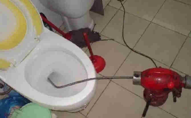 志丹马桶通下水